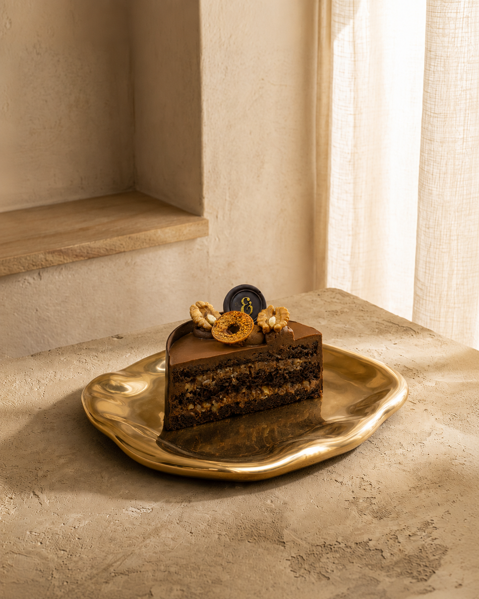 Walnut & Anjeer cake slice